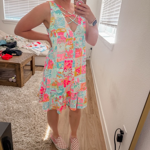 Lilly Pulitzer Dresses & Skirts - Pop up Lilly state of mind dress